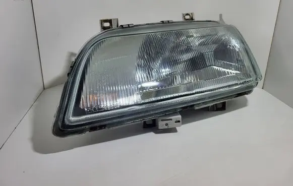 Seat Alhambra (Mk1) Headlight/headlamp 205320B