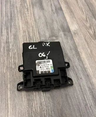 Mercedes-Benz GL X164 Door control unit/module A1648200385
