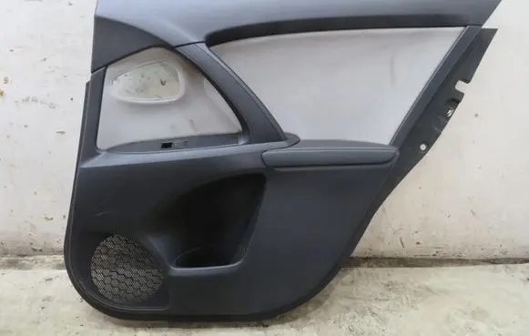 Toyota Avensis T270 Rear door card panel trim KRIS235789
