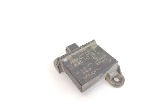 Audi Q7 4L Tire pressure sensor 4F0907283 30004938 053300401201