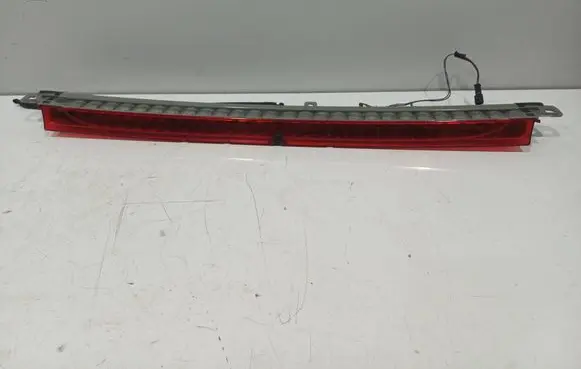 BMW 3 E90 E91 Third/center stoplight 7159020