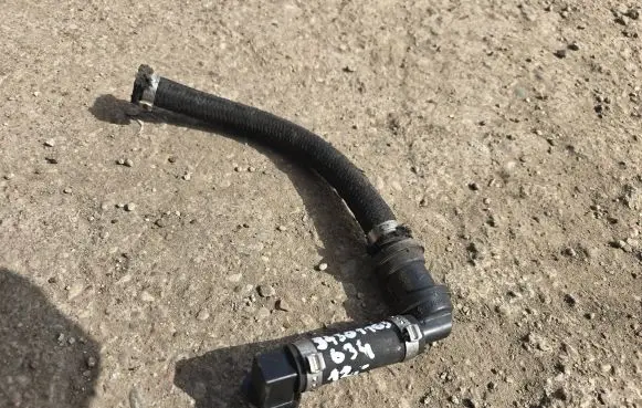 BMW 3 E46 Coolant pipe/hose 34301163634