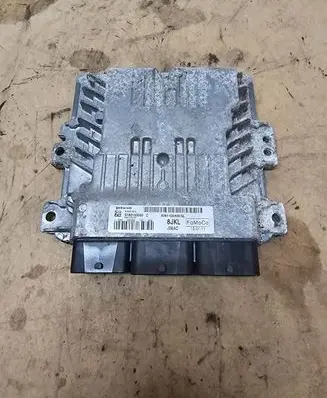 Ford Grand C-MAX Engine control unit/module S180133040 AV6112A650GL