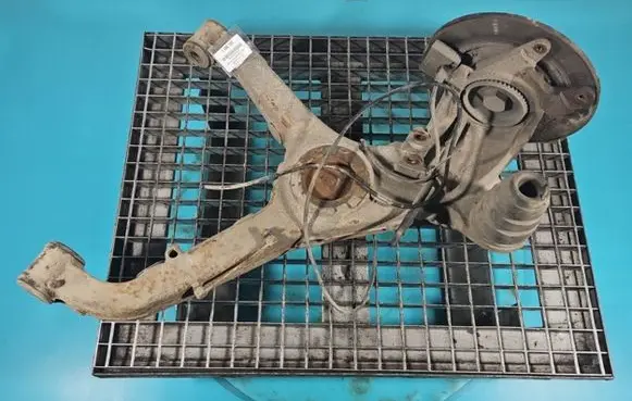 Rear control arm