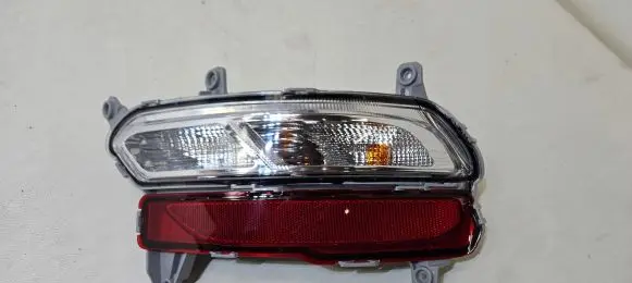 KIA Sportage Rear bumper light 