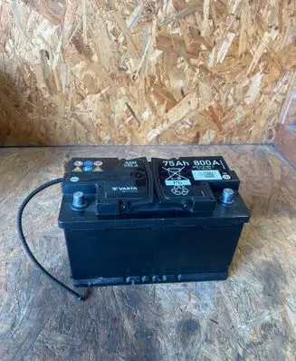 Porsche Cayenne (9Y0 9Y3) Car battery 4P0915089D