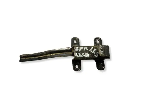 Mercedes-Benz Sprinter W901 W902 W903 W904 Rear door check strap stopper 