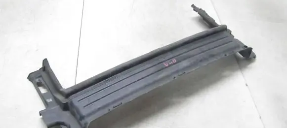 Volvo V40 Engine splash shield/under tray 31294098