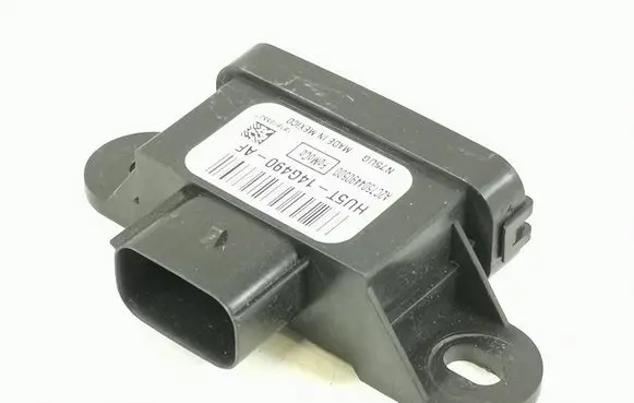 Ford Mustang VI Power management control unit HU5T-14G490-AF