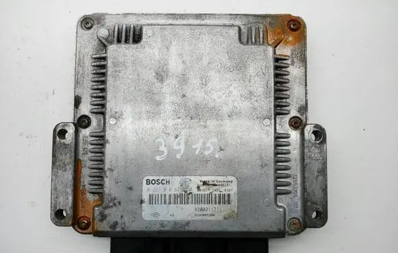 Renault Laguna II Engine control unit/module 0281010637