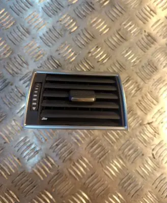 Audi A8 S8 D3 4E Dash center air vent grill 4F0820951 4E0820951