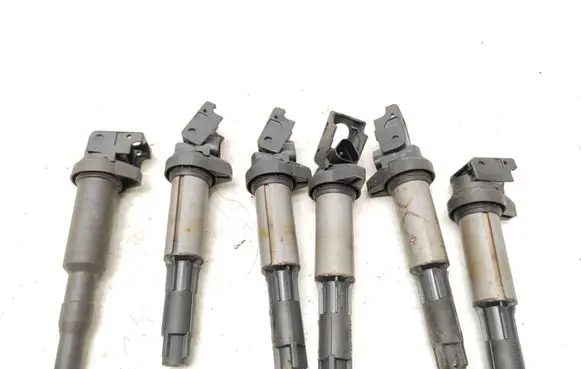 BMW Z4 E85 E86 High voltage ignition coil 0221504100