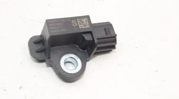 Nissan X-Trail T32 Airbag deployment crash/impact sensor 988303RA0A