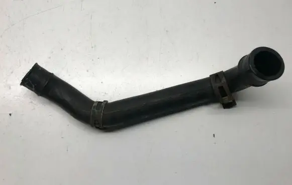 Ford Focus C-MAX Breather hose/pipe 4M5Q6A804AC
