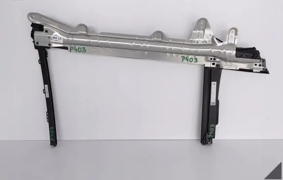 BMW 7 G11 G12 Rear door window/glass frame 7358909