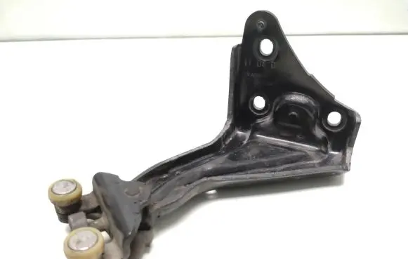 Peugeot Expert Sliding door lower roller guide/hinge 