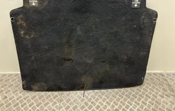 Trunk/boot floor carpet liner