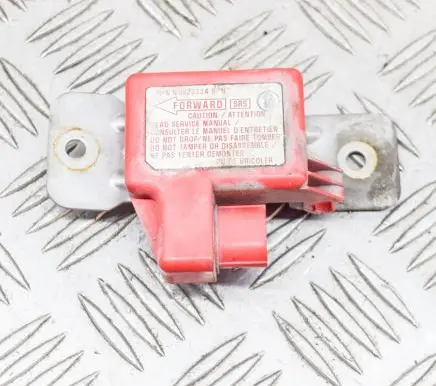 Dodge Stealth Airbag deployment crash/impact sensor MB629334 MB649192