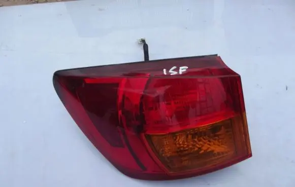 Lexus IS 220D-250-350 Rear/tail lights