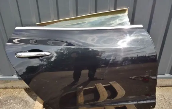 Maserati Quattroporte Rear door