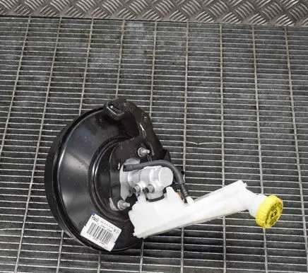 Peugeot 208 Brake booster 320697459811514380
