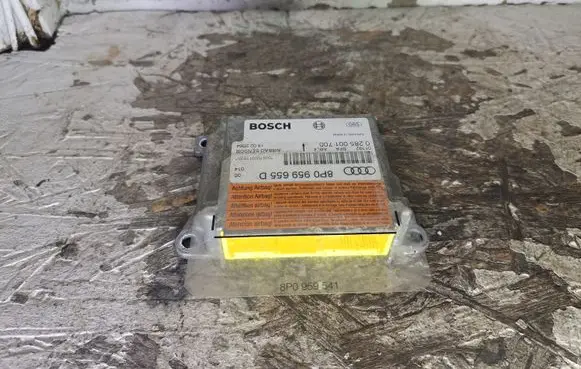 Audi A3 S3 8P Airbag control unit/module 8P0959655D 0285001700