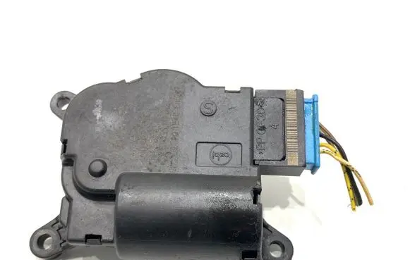 Volkswagen Sharan Air flap motor/actuator 5Q0907511L