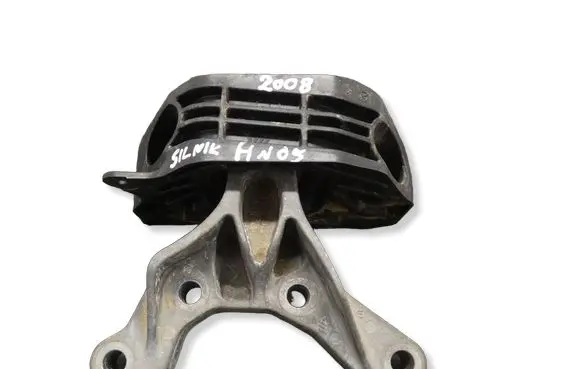 Peugeot 2008 II Engine mount bracket 243444
