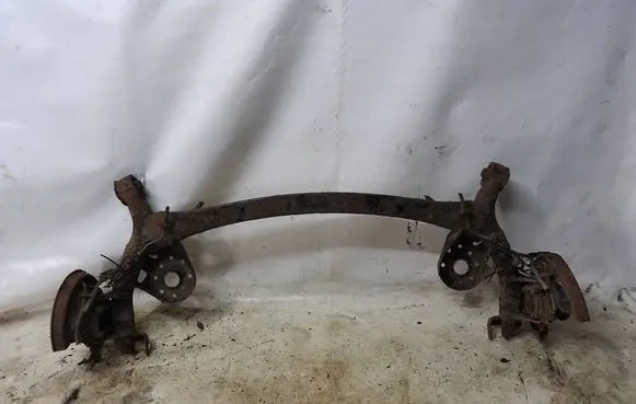 Toyota Urban Cruiser (XP110) Rear beam 