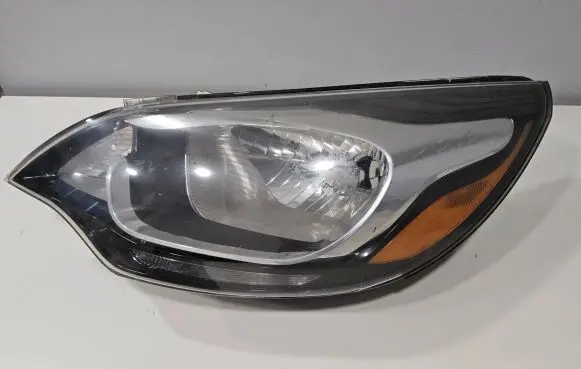 KIA Rio Headlight/headlamp 921011WXXX
