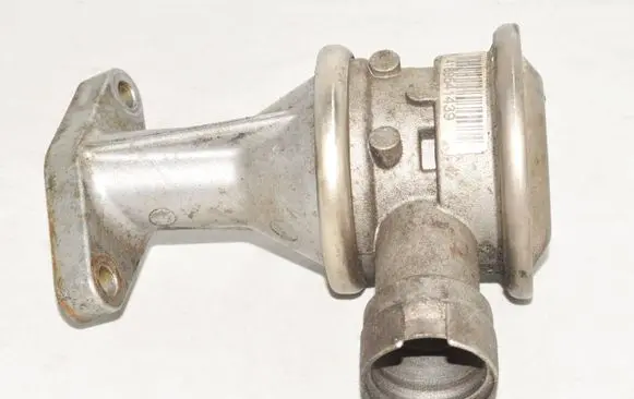 BMW 5 E60 E61 EGR valve 7837096
