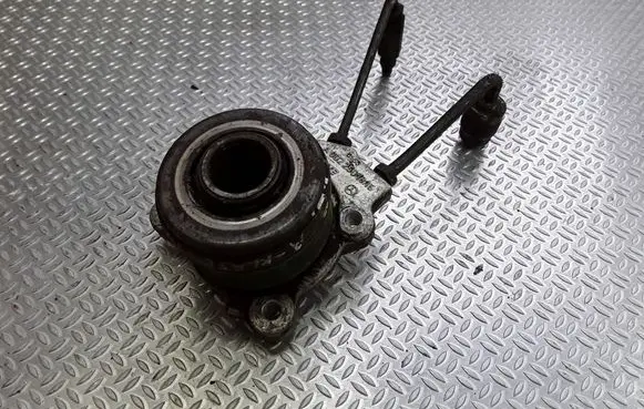 Mercedes-Benz A W168 Clutch slave cylinder 0022501815
