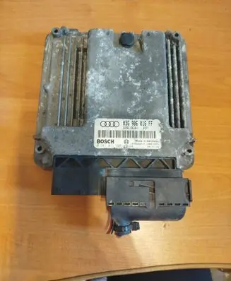 Audi A3 S3 8P Engine control unit/module 03G906016FF 1039S06416 0281011905