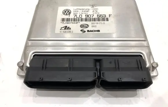 Volkswagen Touareg I Other control units/modules 7L0907553F