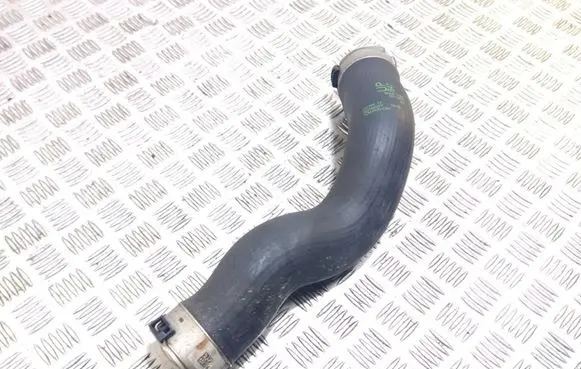 BMW 4 F32 F33 Intercooler hose/pipe 8513851