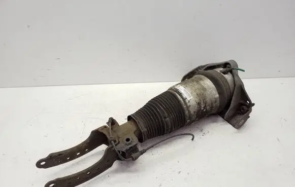Audi Q7 4L Front air suspension shock absorber 7L8616040D