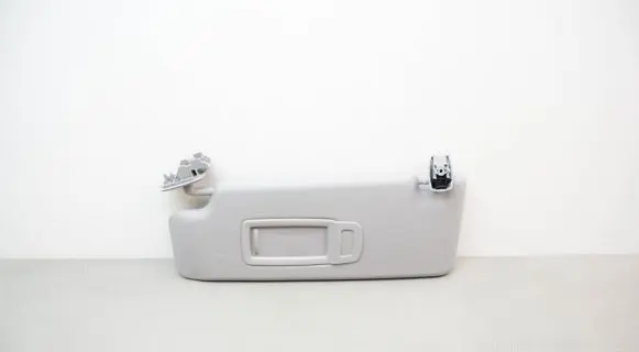 BMW 1 F40 Sun visor 20150310