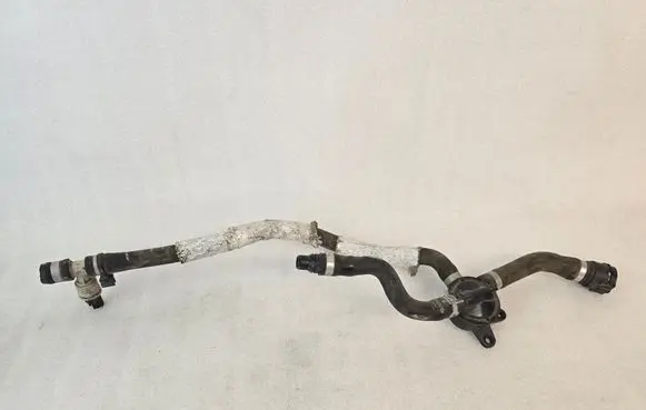 Volvo XC60 Engine coolant pipe/hose 31368325