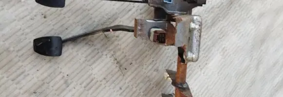 Subaru XV Pedal assembly 