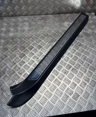 Mercedes-Benz E A207 Front sill trim cover A2076800074