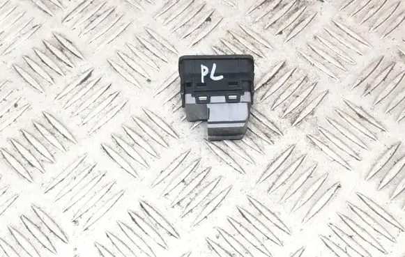 Audi A3 S3 8P Alarm switch 8P0962109 17112005 D5494944