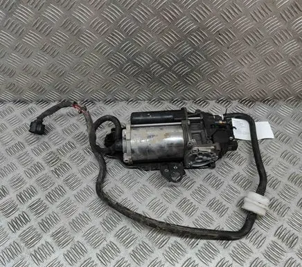 Porsche Taycan 9J1 Air suspension compressor/pump 9J1616006D 4154066101