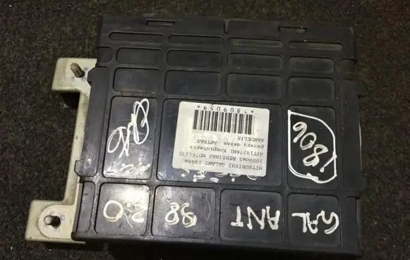 Mitsubishi Galant Gearbox control unit/module MD761935 G1T18276H1