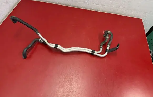 BMW X1 U11 Engine coolant pipe/hose 8855789 64218855789