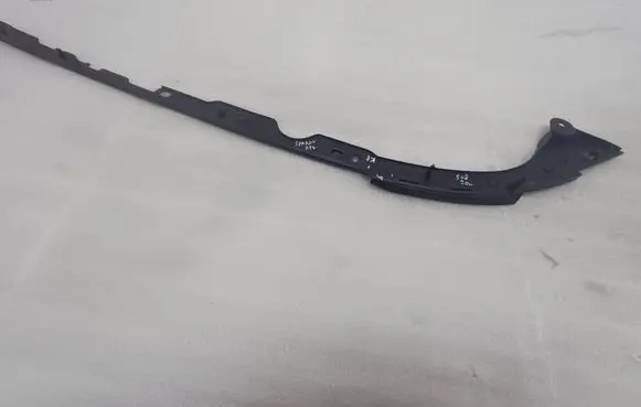 Peugeot 508 II Fender trim (molding) 9822070080
