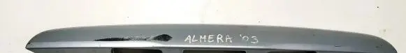 Trunk door license plate light bar