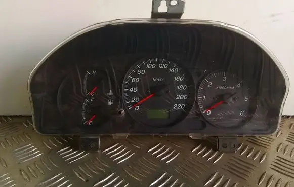 Mazda Premacy Speedometer (instrument cluster) CB16C 0105