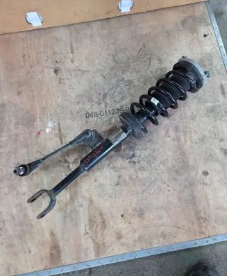 BMW 5 G30 G31 G38 Front shock absorber with coil spring 6866606 31316866606 14678612