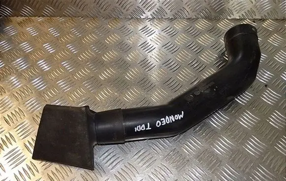Ford Mondeo Mk III Turbo air intake inlet pipe/hose 1S719A675EB