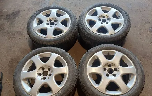 Peugeot 607 R17 alloy rim